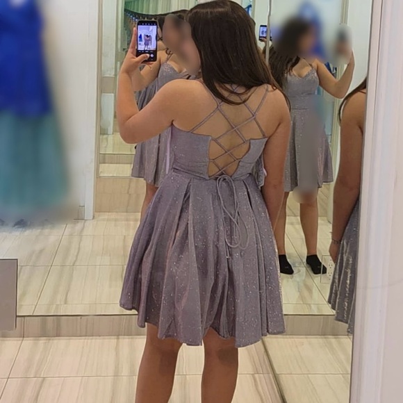 ✨ Light Purple Sparkly Dress ✨ - Picture 7 of 7